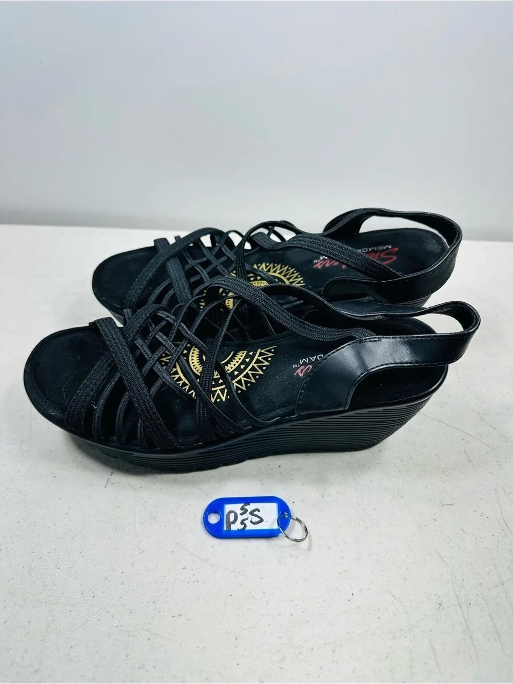 Skechers Sandals Womens 6 Parallel Crossed Wires Strappy Wedge Pump Black